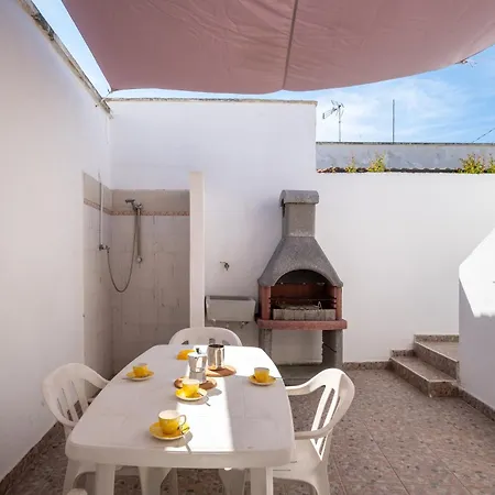 Oasi Del Conte Due Apartamento Sant Isidoro (Apulia)